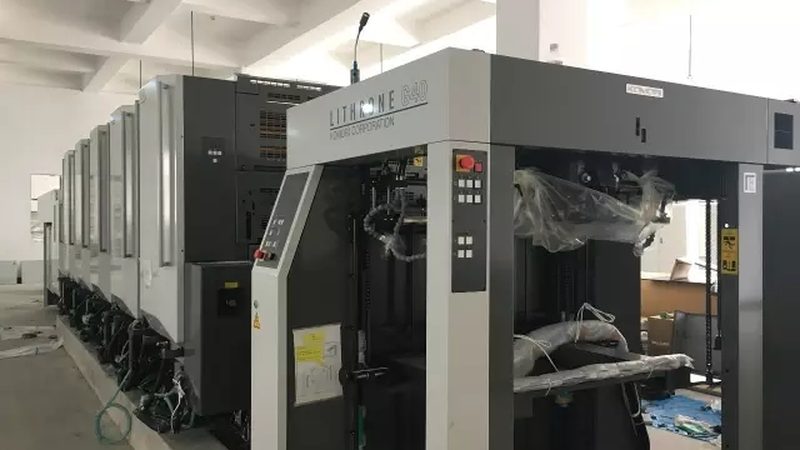 在选择液体灌装机时，以下关键参数不容忽视：